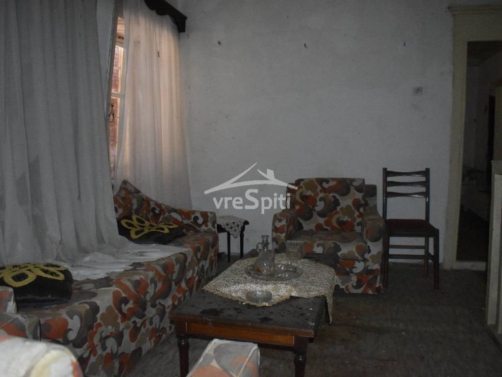 ΕΣΩΤΕΡΙΚΗ ΑΠΟΨΗ