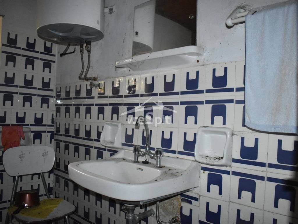 ΕΣΩΤΕΡΙΚΗ ΑΠΟΨΗ