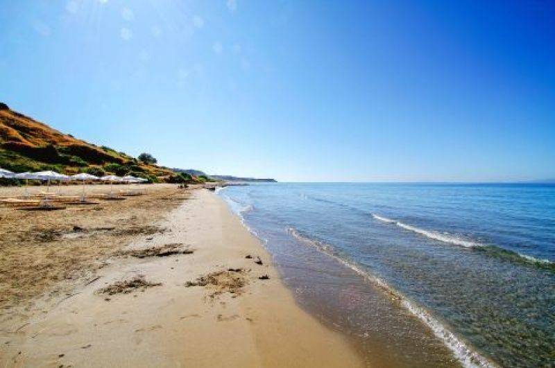 Παραλία Καμίνια / Kaminia beach (caretta-caretta)