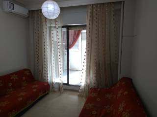 δωμάτιο με πτυσσόμενους καναπέδες