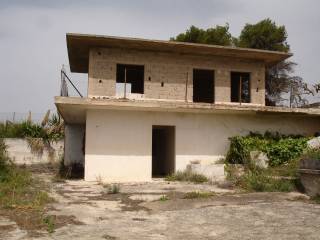 ΗΜΙΤΕΛΗΣ ΚΑΤΟΙΚΙΑ