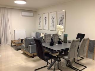 σαλόνι-τραπεζαρία