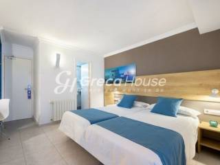 Sea view hotel for sale in Loutraki Greece