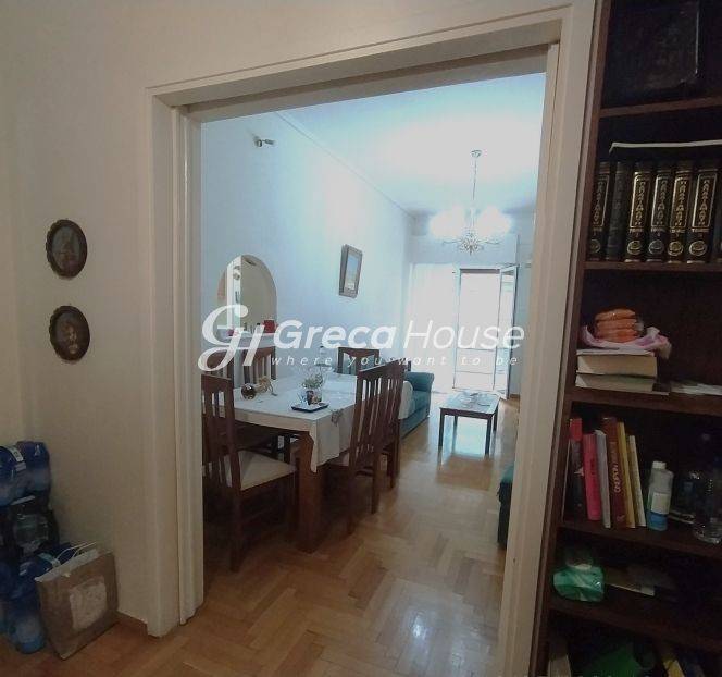 Apartment for Sale in Athens Pagrati