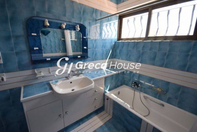 Detached house for sale in Porto Heli