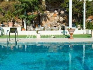 Villa for sale in Attika Keratea