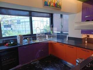 FULLY EQUIPMENT KITCHEN