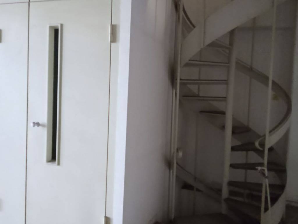 σκάλα-ασανσέρ