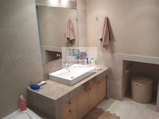 MASTER&#039;S BEDROOM BATHROOM