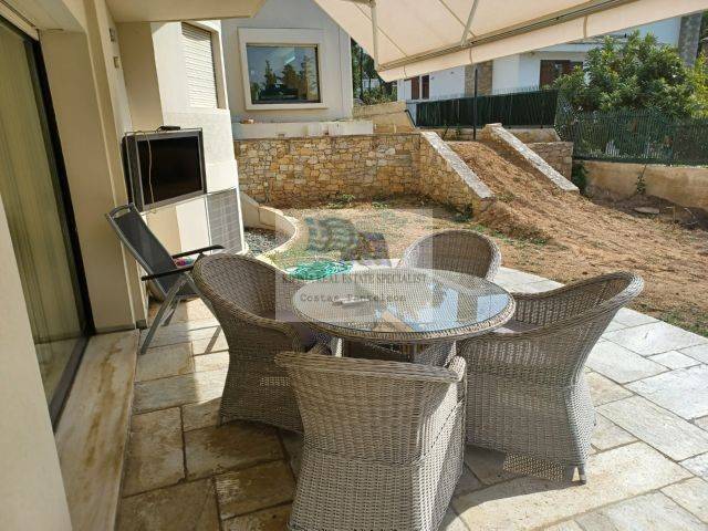 VIEW OF THE SIDE GARDEN