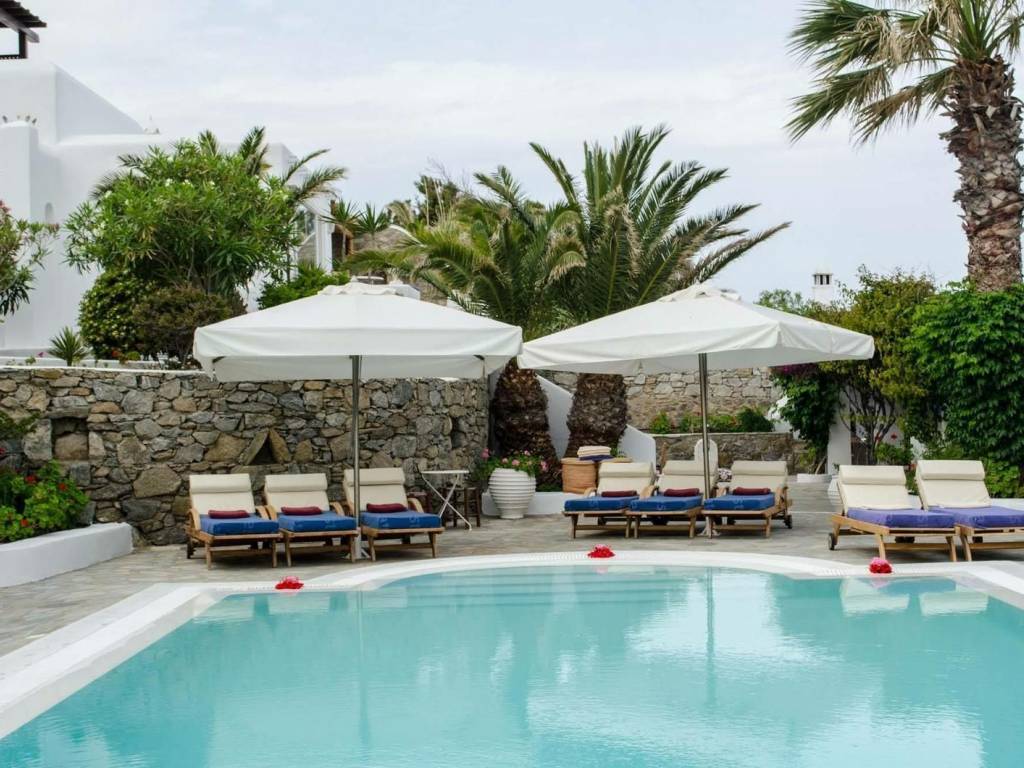 an extraordinarily unique villa situated in Mykonos