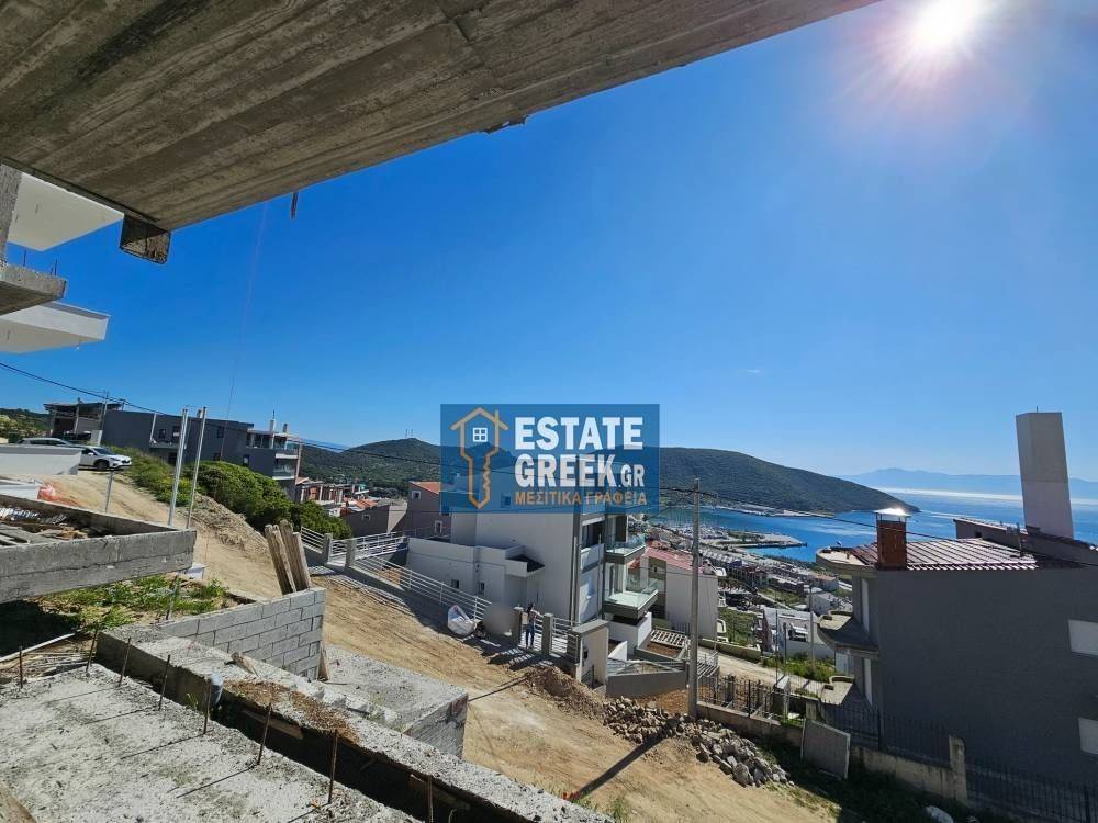 ★ Finished 5/2025 ★ With 1 bedroom ★ Sea View ★ Easy parking.