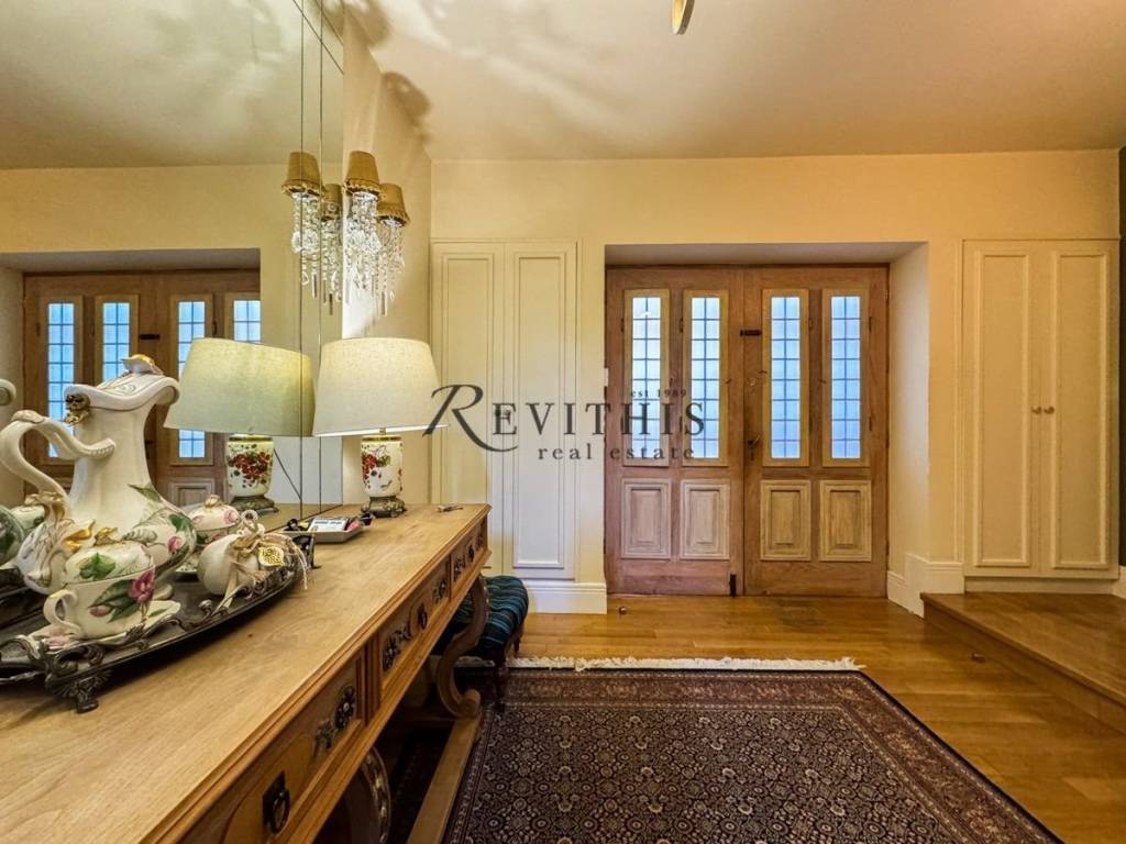 Εσωτερικοι χώροι