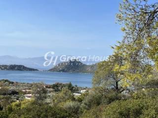 Slope plot for sale in Loutraki