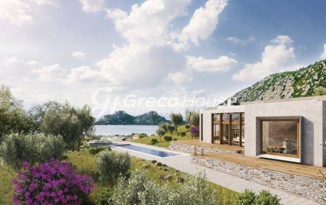 Slope plot for sale in Loutraki