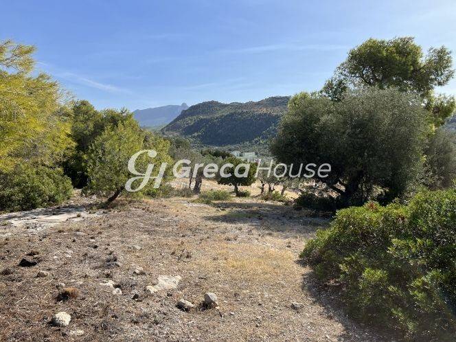 Slope plot for sale in Loutraki