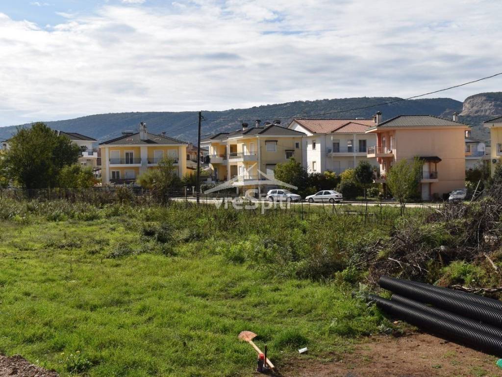 Φωτογραφίες οικοπέδου.