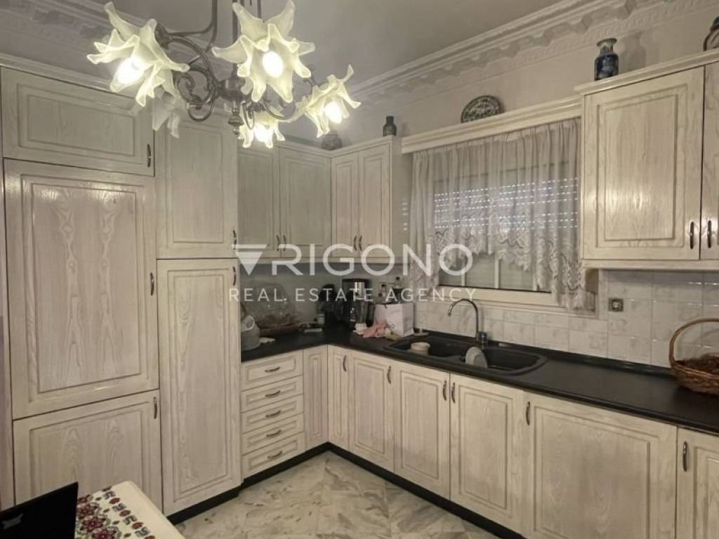 Σαλοκουζίνα