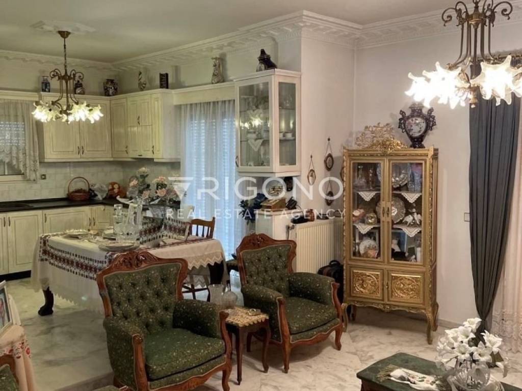 Σαλοκουζίνα